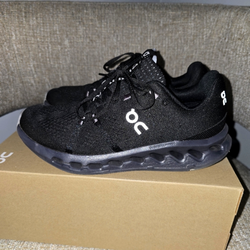 On Cloud Cloudsurfer 8.5 womens